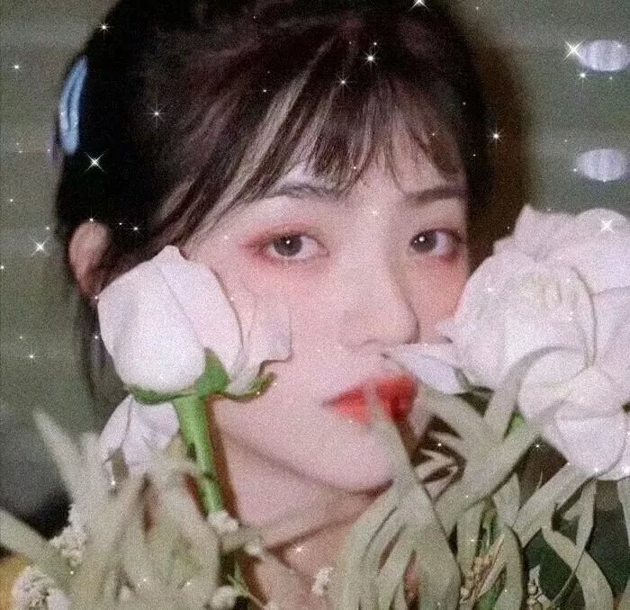 以遇刺为生的女人